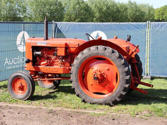 field-universal-four-47295209