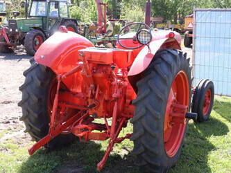 field-universal-four-47295212