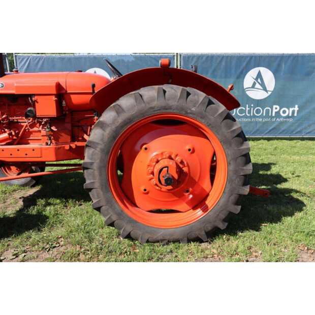Field Universal Four-47295223