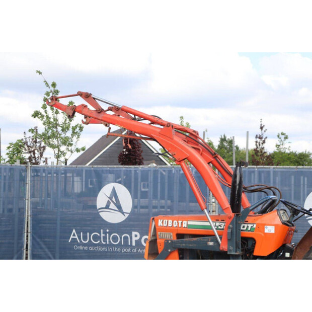 كوبوتا L3202DT-47295470