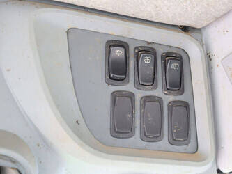 2010-deutz-agroplus-320-47295630