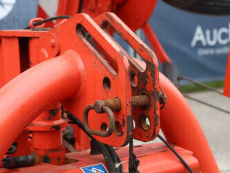 2014-kuhn-gf-8702-47295880