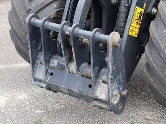 2025-pitbull-x27-45-47295905