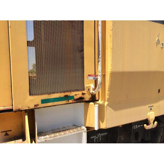 1991 Plasser & Theurer 08-32 M84-47297497
