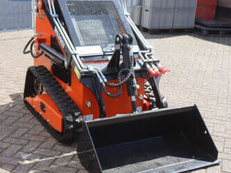2025-skid-steer-36c-47297990