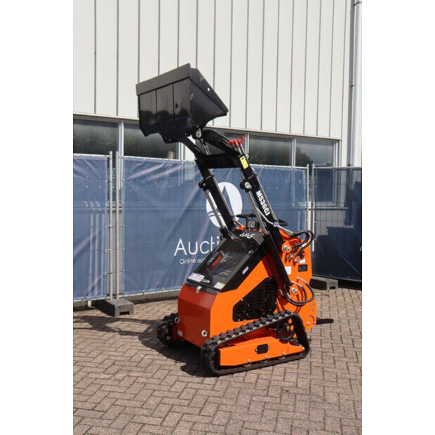 2025 Skid Steer 36C-47298012