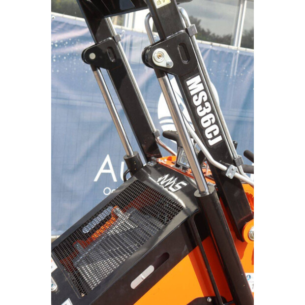 2025 Skid Steer 36C-47298015