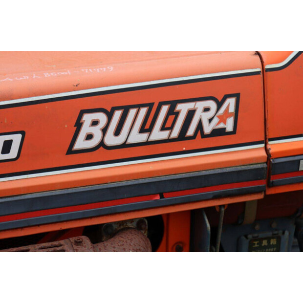 كوبوتا B-10 Bulltra-47298191