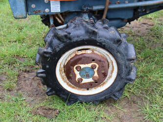 kubota-b-10-bulltra-47298192