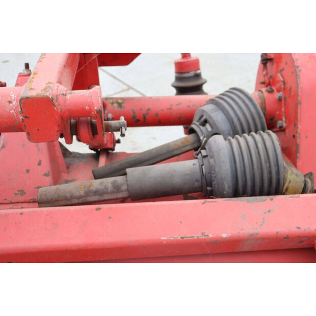 2005 PMK 18-47298352