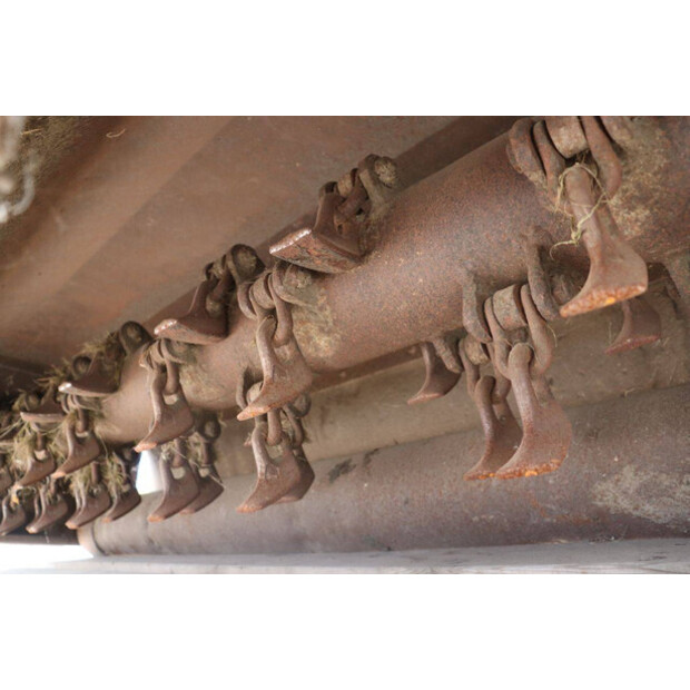 2005 PMK 18-47298353