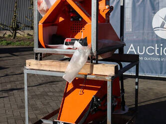 2025-agri-implement-w-fc-100-1455006-47298963