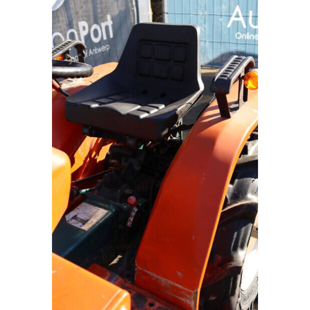 KUBOTA B1400DT-47299053