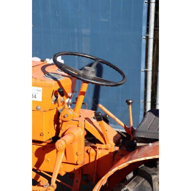Holder P60-47299325