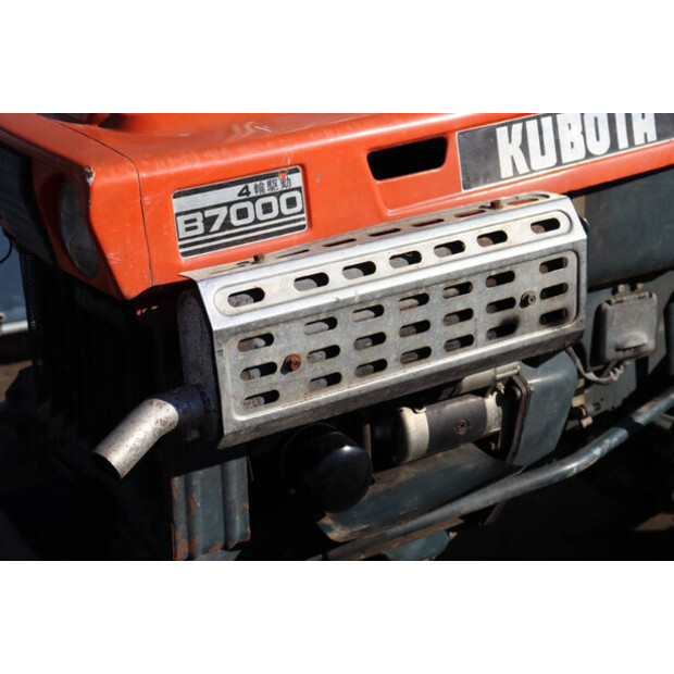 KUBOTA B7000-47299353