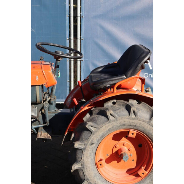 KUBOTA B7000-47299366