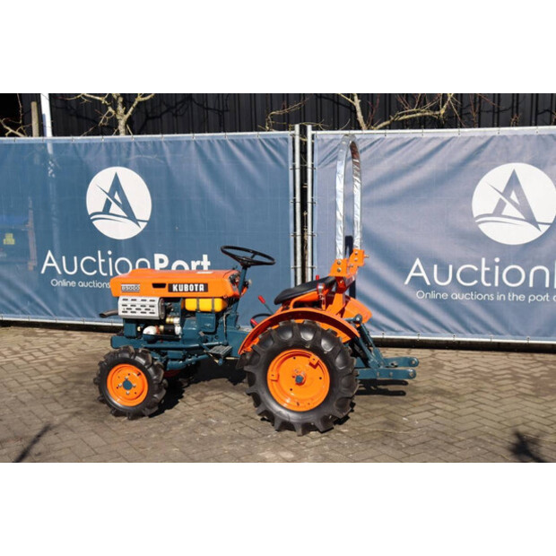 KUBOTA B5000-47299435