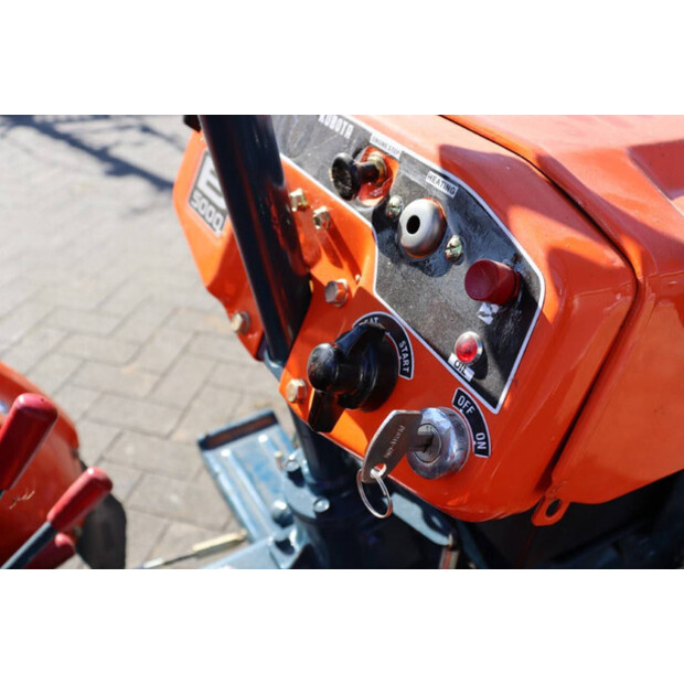 KUBOTA B5000-47299468