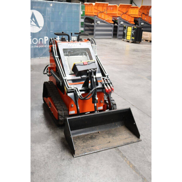 2025 Skid Steer 36C-47300347