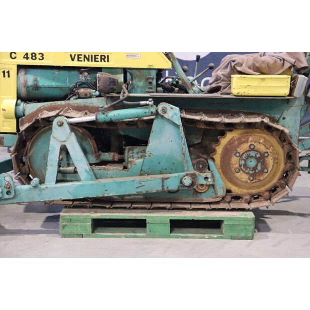 Venieri C 483-47300579