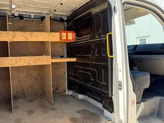 2019-volkswagen-crafter-1455061-47300861