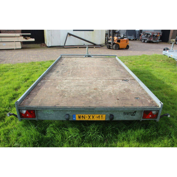2004 Henra AT20-47300996
