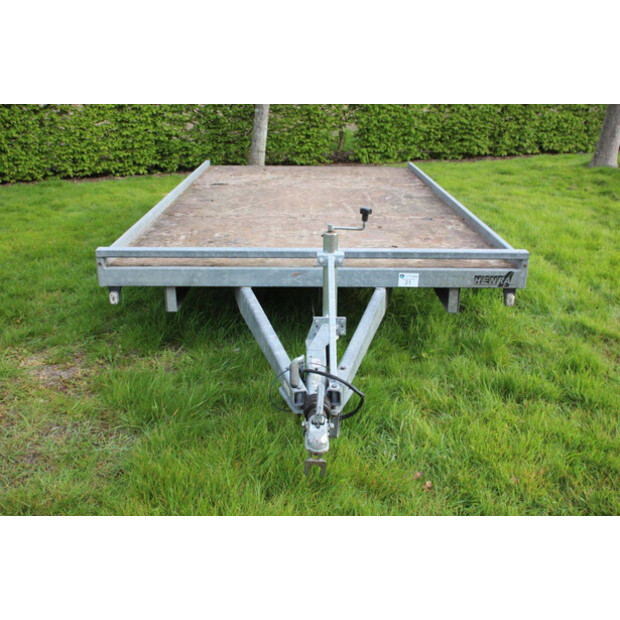 2004 Henra AT20-47300999