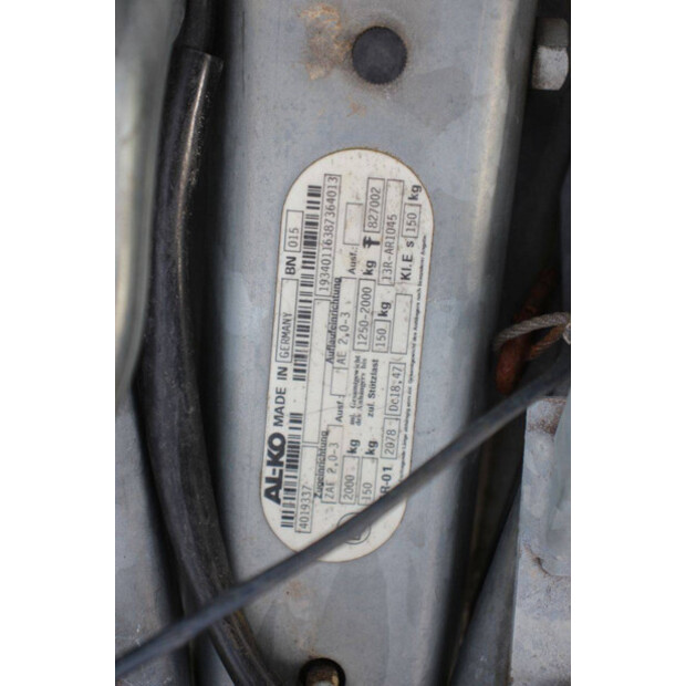 2004 Henra AT20-47301004