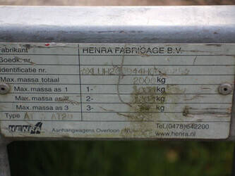 2004-henra-at20-1455066-47301008