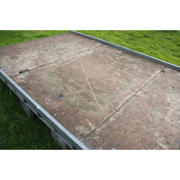 2004 Henra AT20-47301010