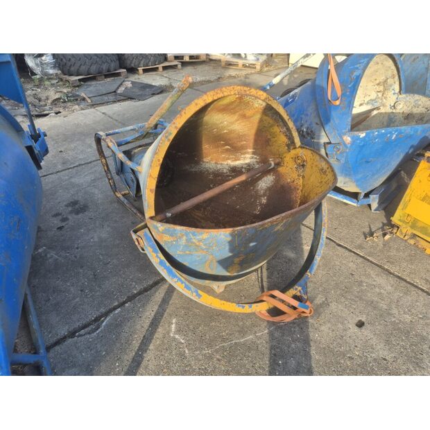 أخرى-47307828