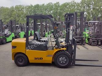 Image for LIFTS 2026 XCMG XCF35D for Sale in China