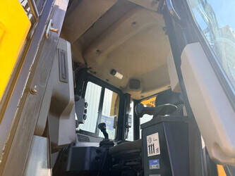 2016-caterpillar-d6t-xl-1455338-47320771