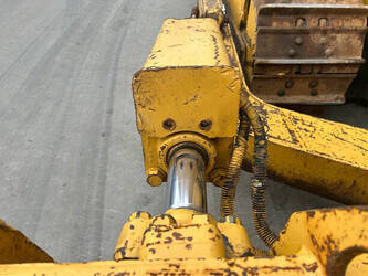 2005-caterpillar-d7rii-1455340-47320918