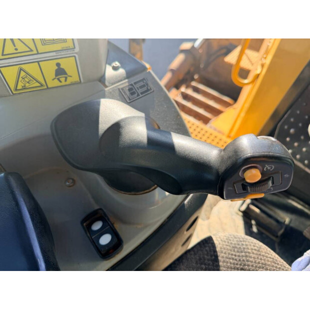 2017 Caterpillar D9T-47320987