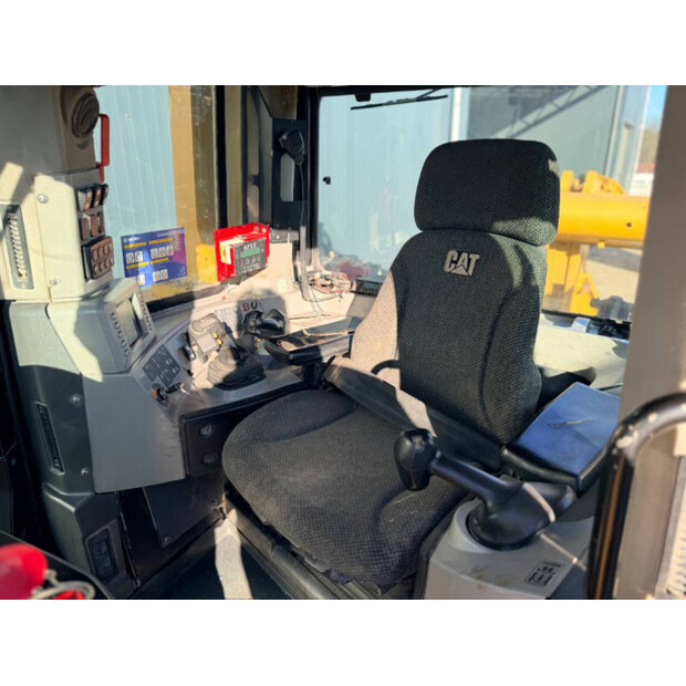 2017 Caterpillar D9T-47320988