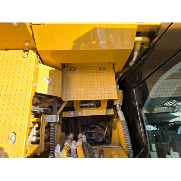 2022 Caterpillar 315 07B-47321063