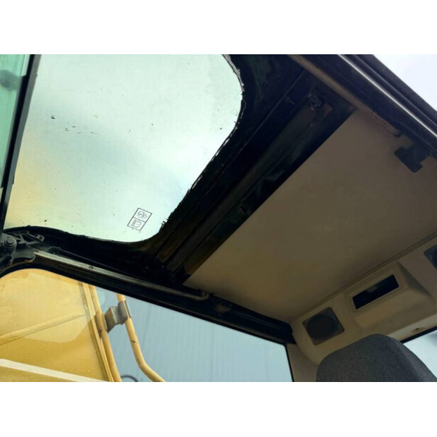 2004 Caterpillar 320CL-47321223