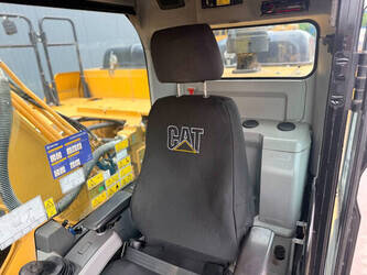 2015-caterpillar-320el-1455346-47321270