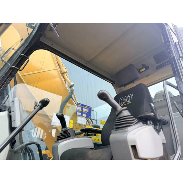 2015 Caterpillar 320EL-47321271