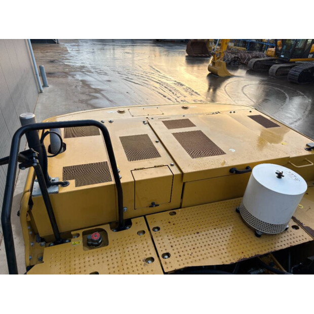 2019 Caterpillar 323 07B | 70% good U/C-47321412