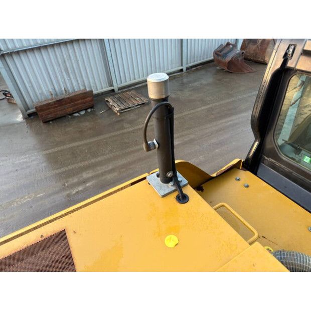 2019 Caterpillar 323 07B | 70% good U/C-47321413