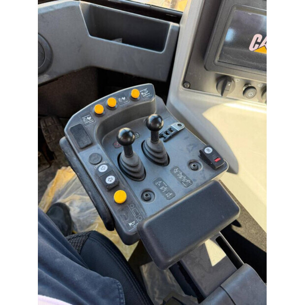 2017 Caterpillar 992G-47321497