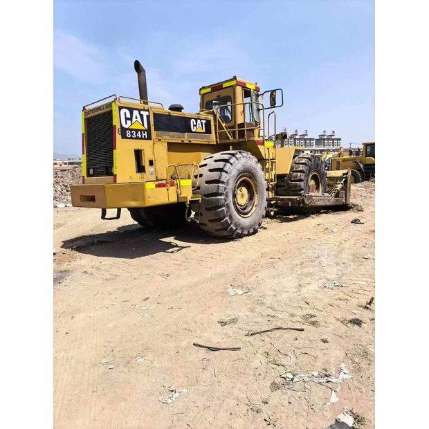 2016 Caterpillar 834H-47321644