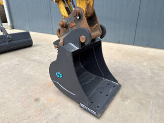 2021-caterpillar-301-8-1455369-47322179