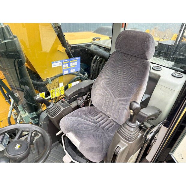 2015 Caterpillar M318F-47323195