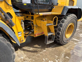 2015-caterpillar-938m-1455397-47323488