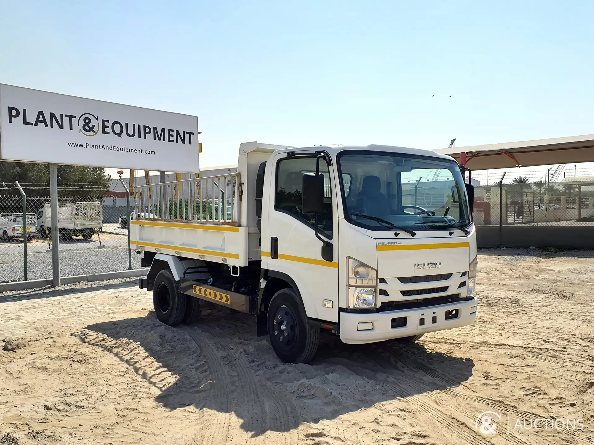 Image for 2024 Isuzu NPR