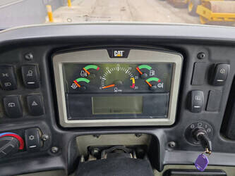 2014-caterpillar-735b-1449976-47325853