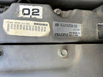 2015-hitachi-zx140w-5b-1455438-47326359